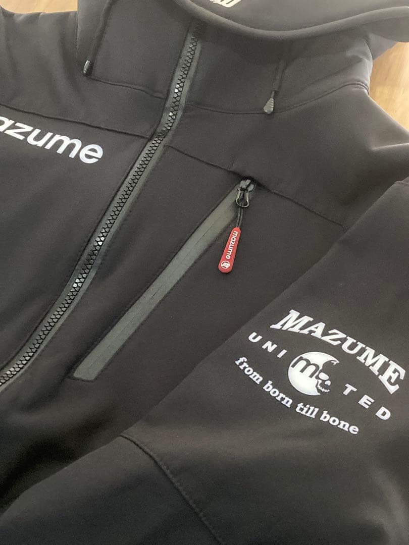 マズメ mazume ウインドカットジャケット M ブラック