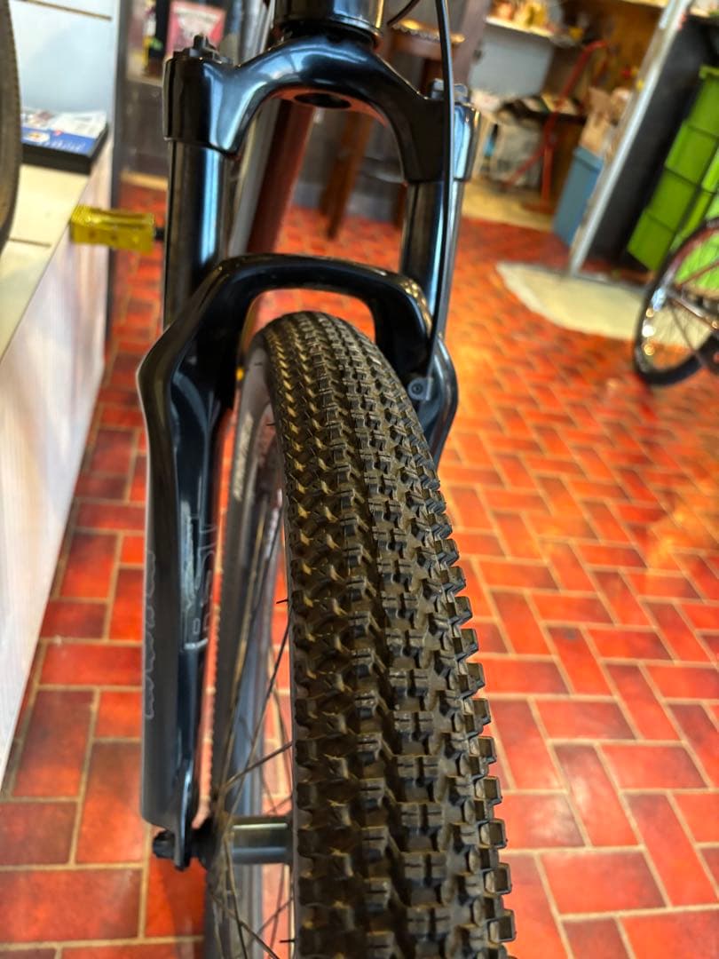 MON　FIREBALL MTB26 ハードテイル　変速あり