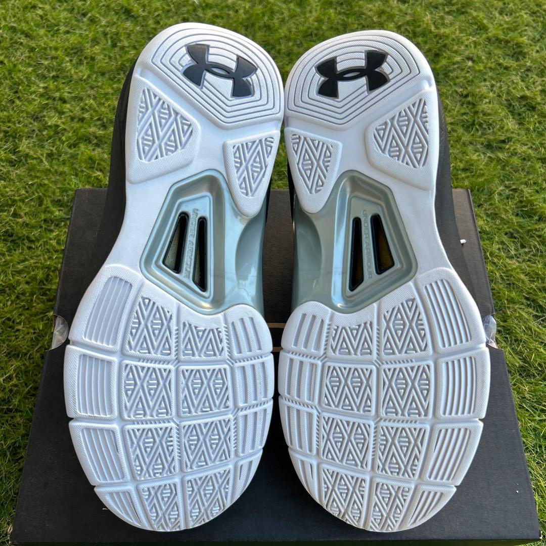 UNDER ARMOUR UA NXT Nihon スニーカー バスケット