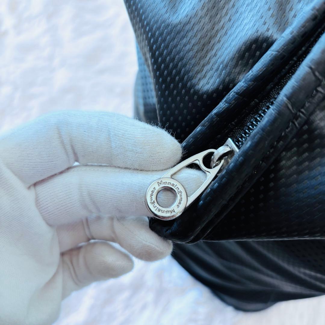 Munsing wear マンシング ウェア ボストン バッグ　ブラック美品