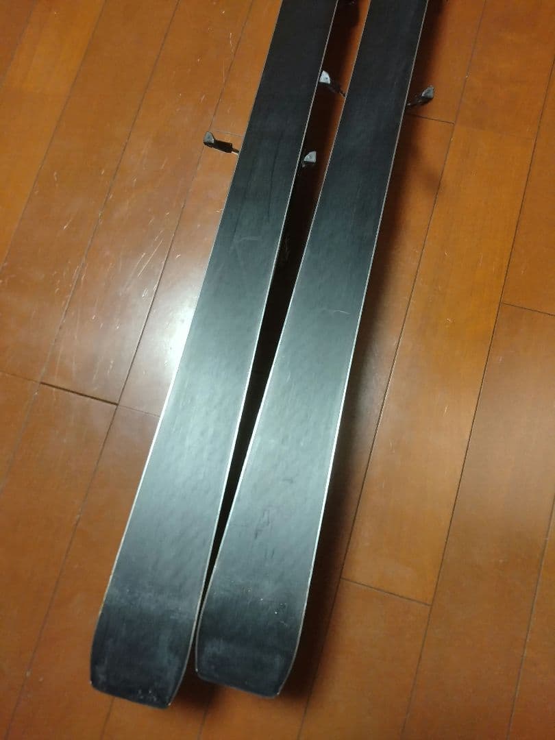 【フリースタイル☆】183cm　4FRNTセミファットスキー板♪　ツインチップ！