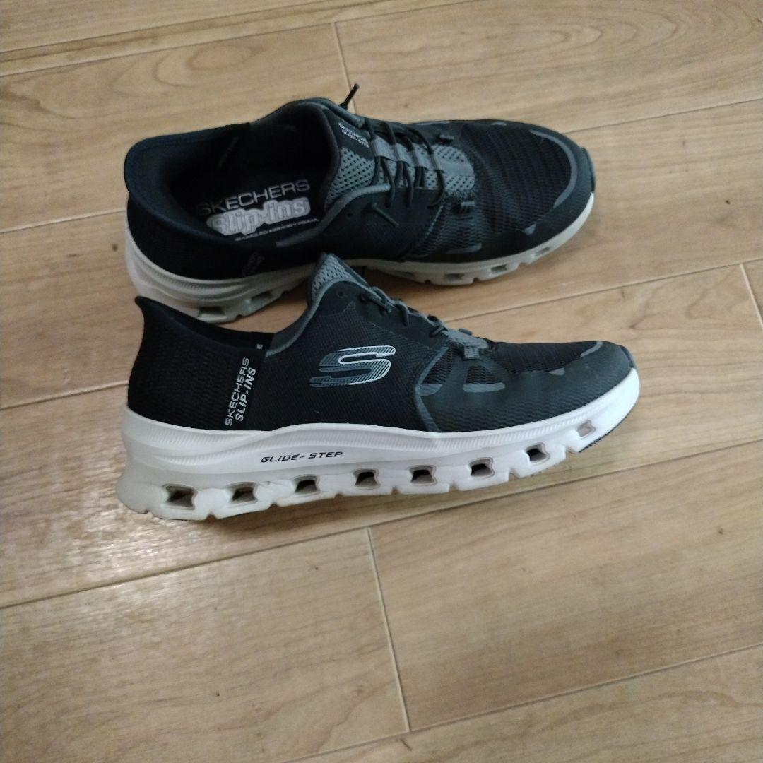 男性スニーカーブラック