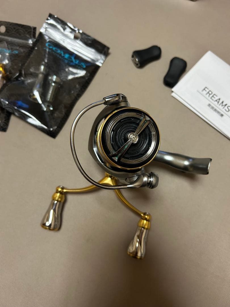 DAIWA ダイワ　18フリームス　2500DH