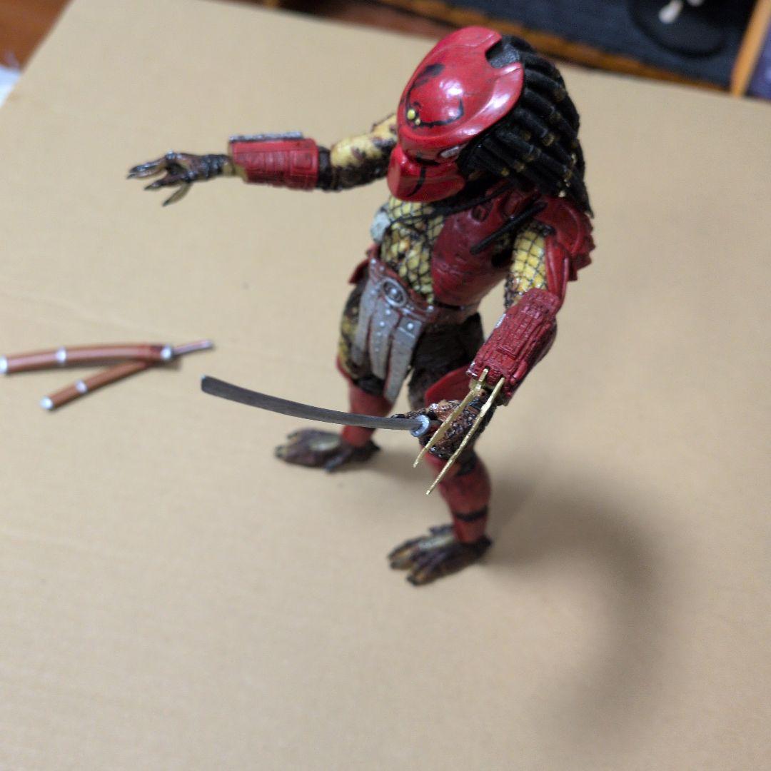 ビッグレッドプレデター フィギュア　ネカ　NECA