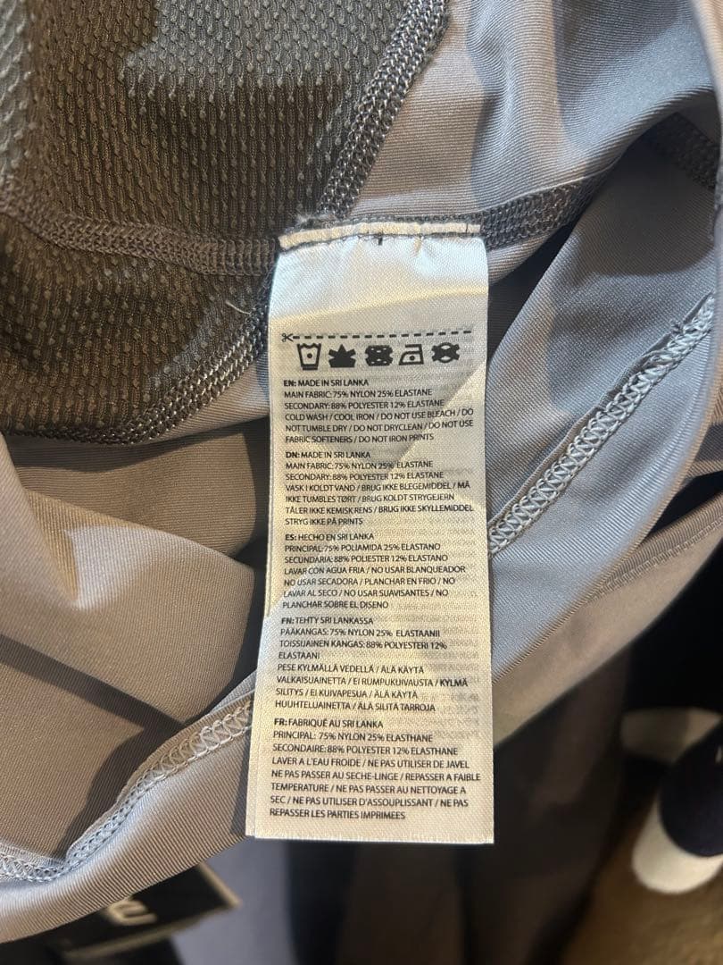 2XU ツータイムズユー グレー トライアスロン　ノースリーブ　ランニングタンク