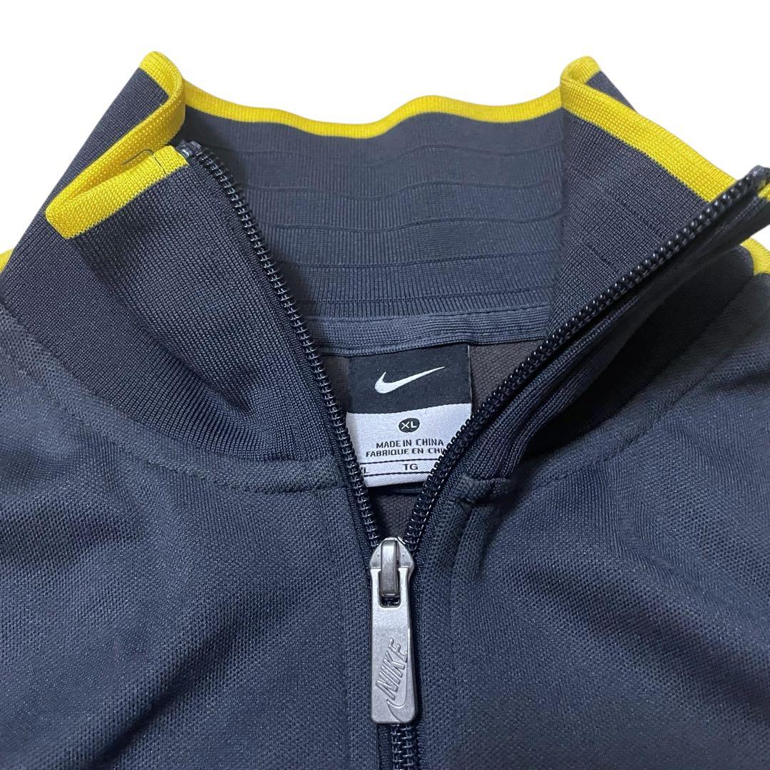 NIKEバルセロナトラックジャケットFCB刺繍ロゴ黒黄サッカー古着XL