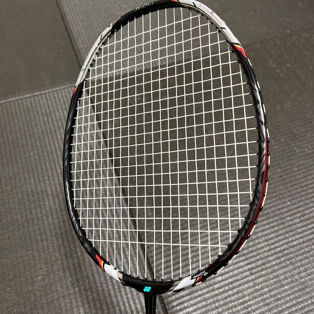 VOLTRIC 70 バドミントンラケット