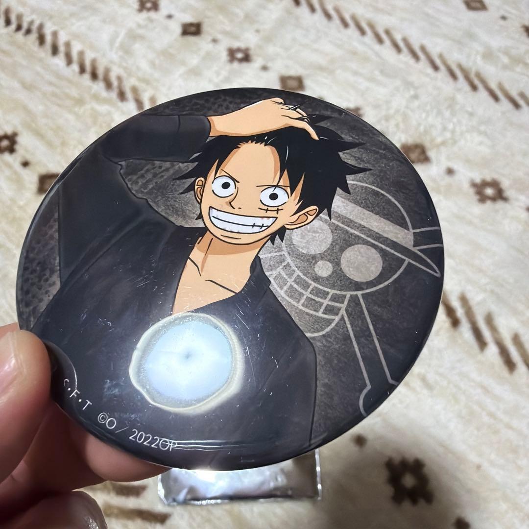 ONEPIECE ワンピース　ルフィ 極楽湯 缶バッジ