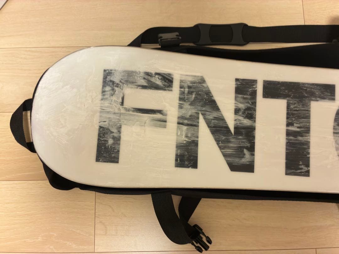 【150cm】FNTC TNT R スノーボード ＆ ケースセット