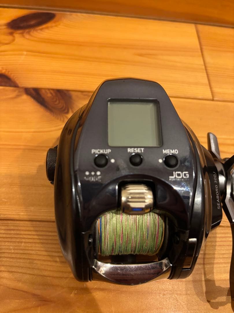DAIWA 21シーボーグ300j ②