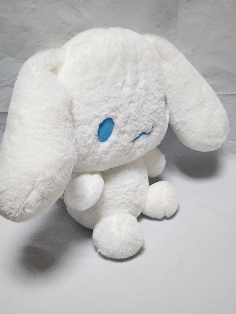 ハーモニーランド　シナモロール　27cm　大きめぬいぐるみ