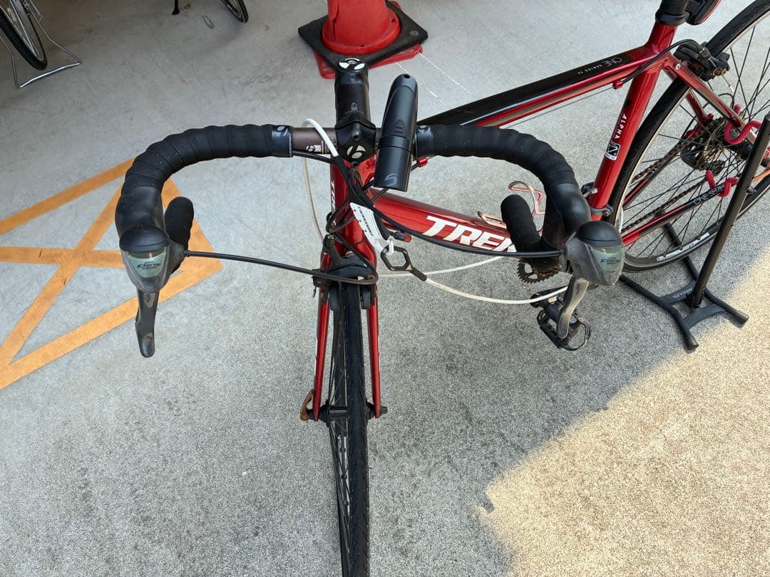 TREK「ONE SERIES 1.1」アルミ×カーボンフォークエントリーロード