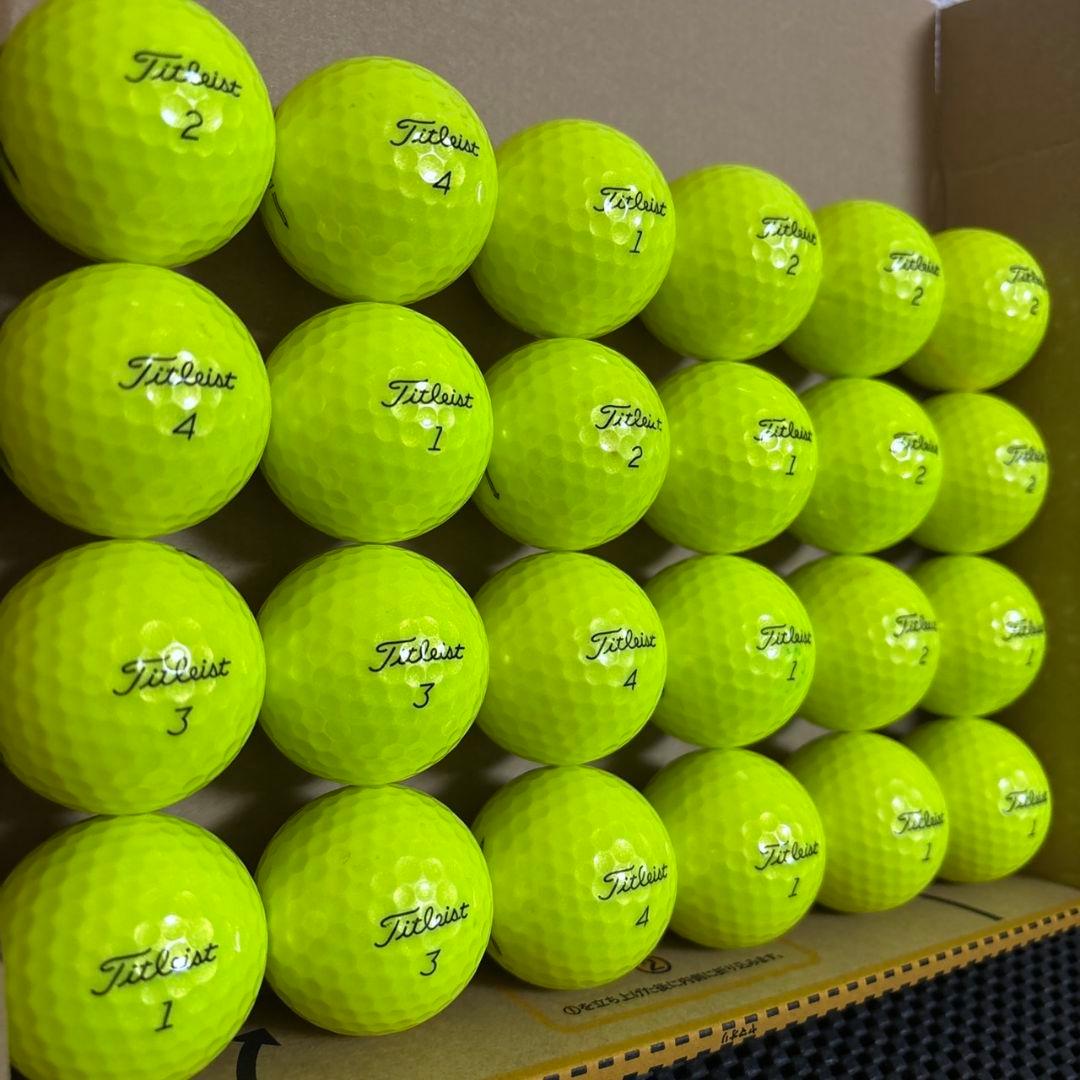 【美品】タイトリスト ProV1黄 ロストボール24個入り。プロV1