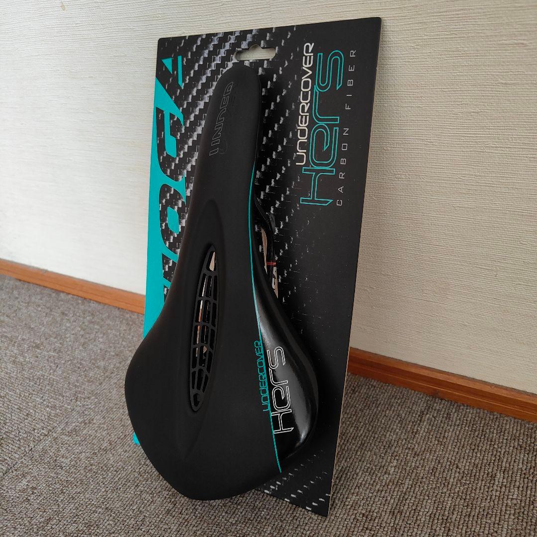 TIOGA サドル カーボンレール UNDERCOVER HERS CARBON