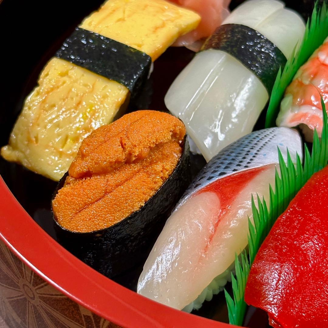 【超リアル】寿司 盛り合わせ 食品サンプル 12貫セット／高級感桶