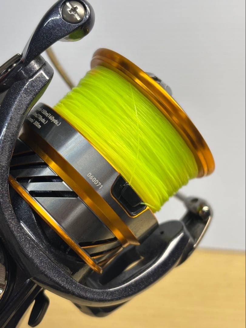 【Daiwa/ダイワ】REVROS LT 6000D-H リール　中古品