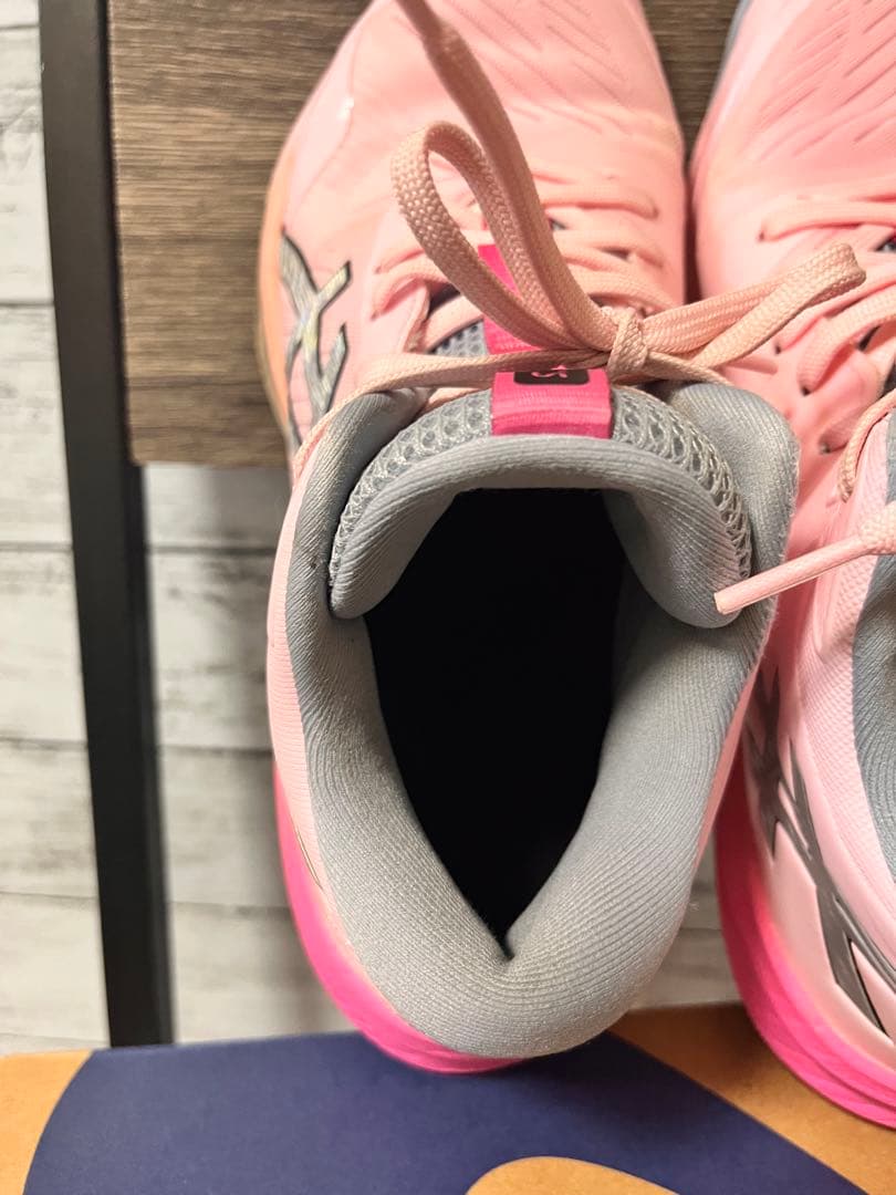ASICS SKY ELITEバレーボールシューズ ピンク 高橋藍　26.5cm