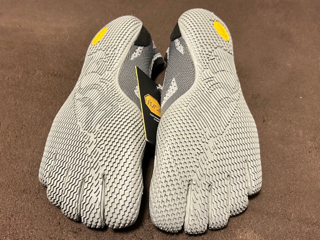 ビブラム　Vibram レディース　22.5-23cm