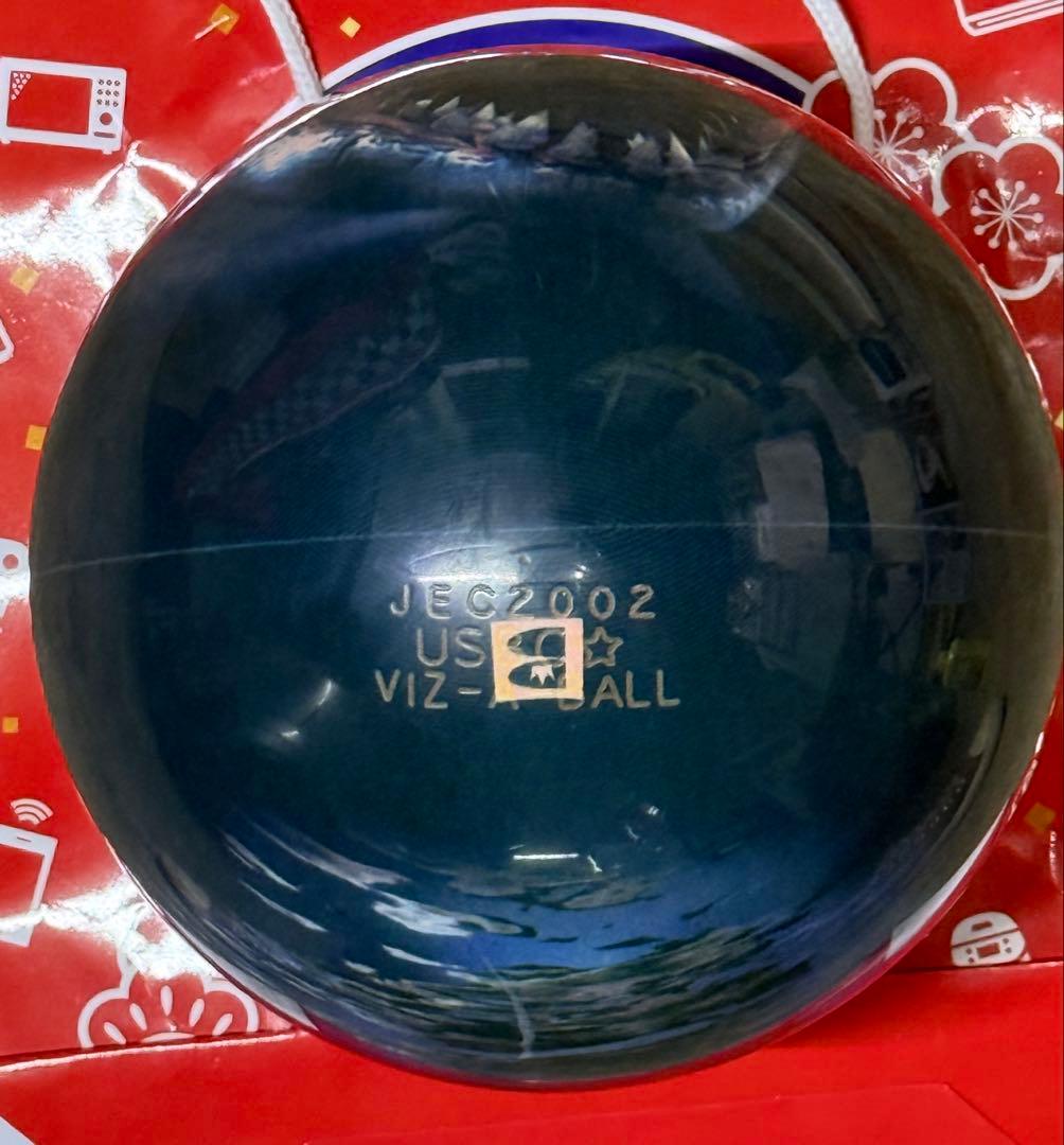 新品未使用　サメデザイン ボウリングボール
