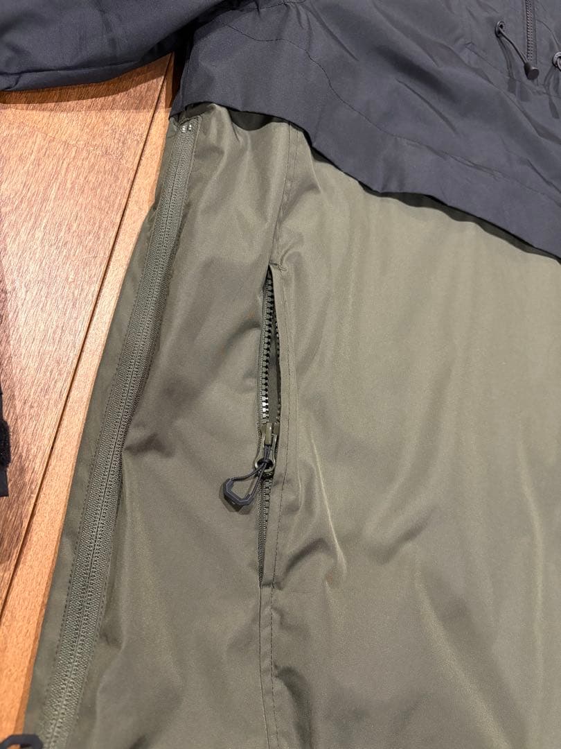 VOLCOM スノーボードウェア