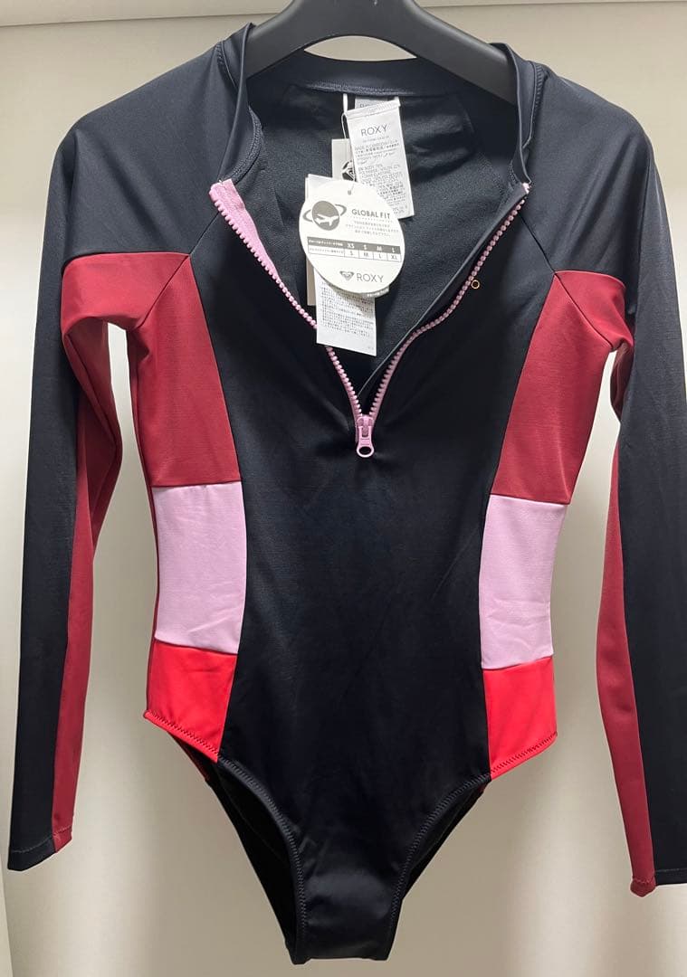 新品未使用　ROXY スイムウェア　ロンスプ