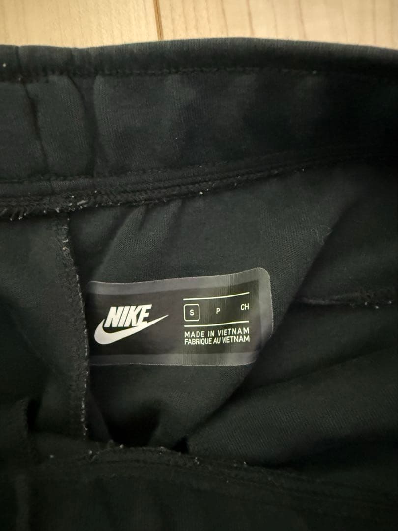 NIKE テックフリース　セットアップ　上M 下Ｓ ブラック