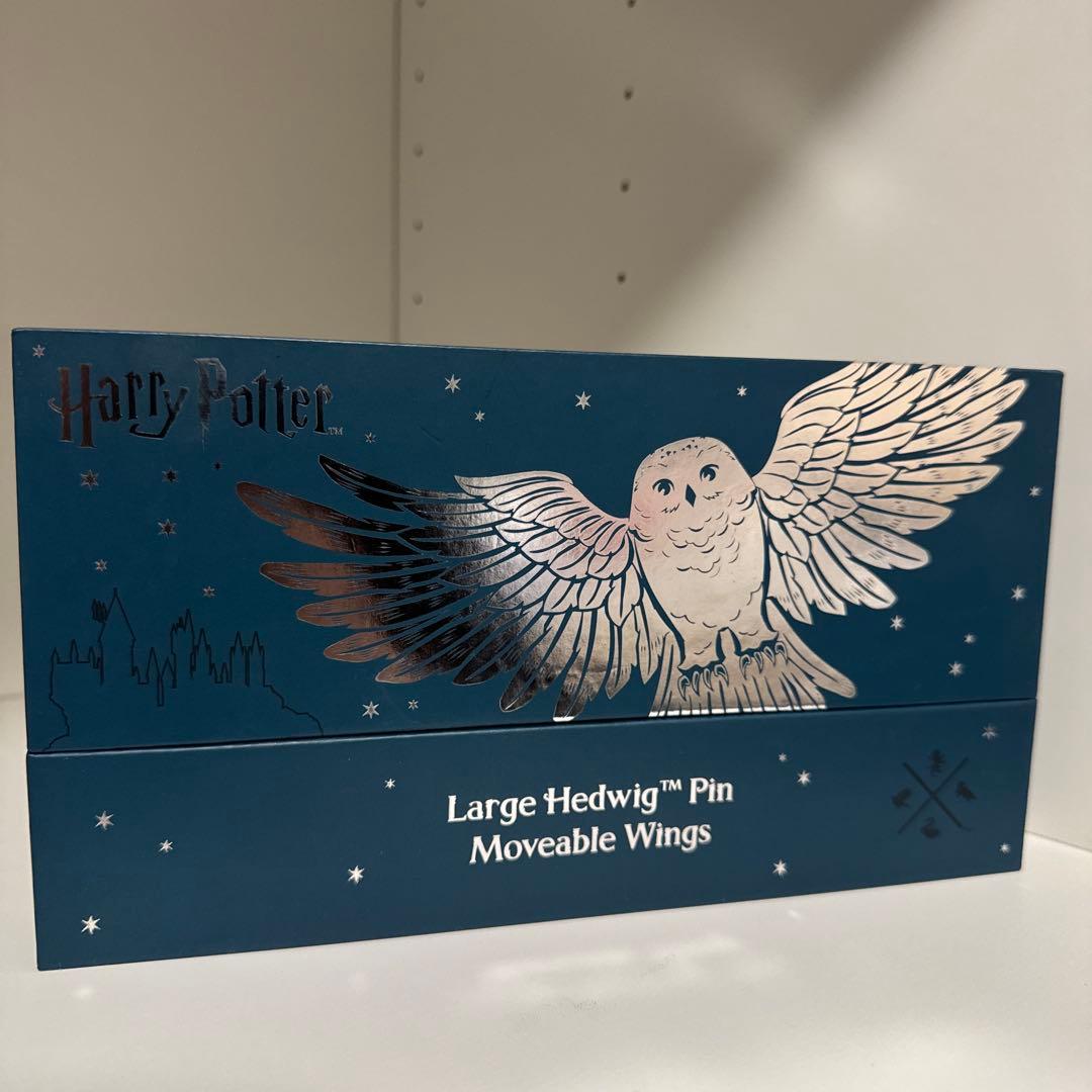 ハリーポッター　ヘドウィグ　large hedwig pin ピンバッジ