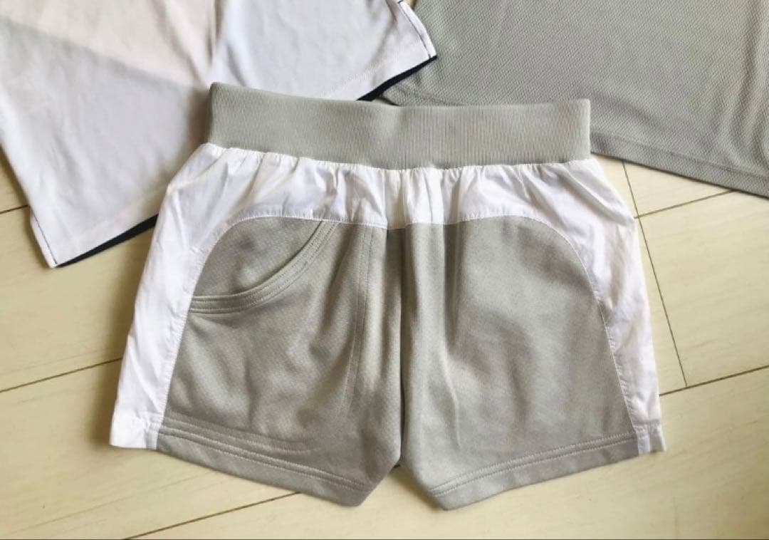 FILAフィラ＊異素材切り替えショートパンツとグレーのトップス上下セットアップ