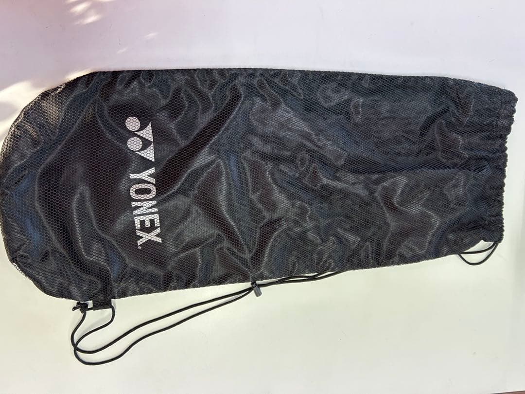 YONEX EZONE 100 ラケット