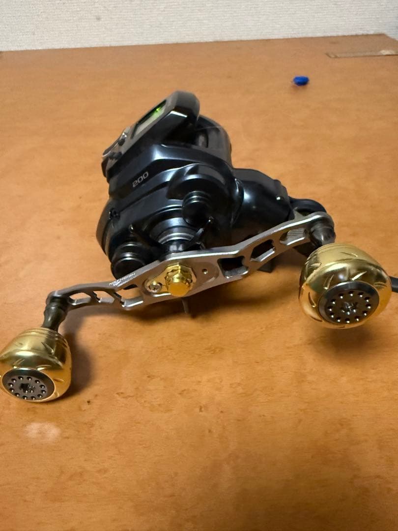SHIMANO 20Force Master 200 電動リール