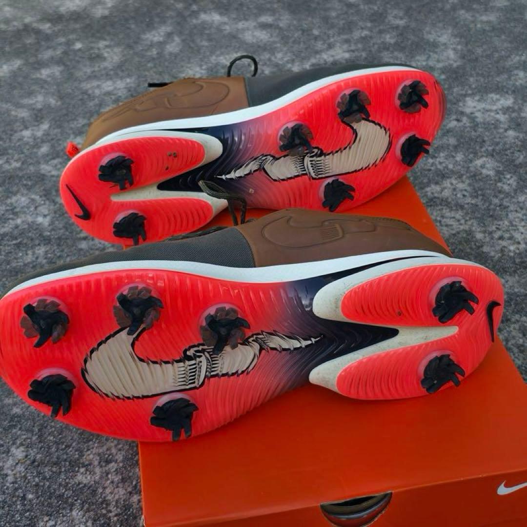 NIKE ナイキ ビクトリー ツアー 3 NRG