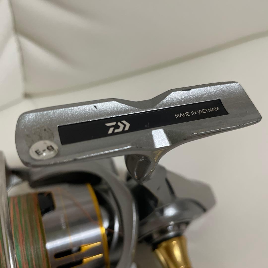DAIWAダイワレガリスLT3000OXHスピニングリールカモメ5色PE1号付