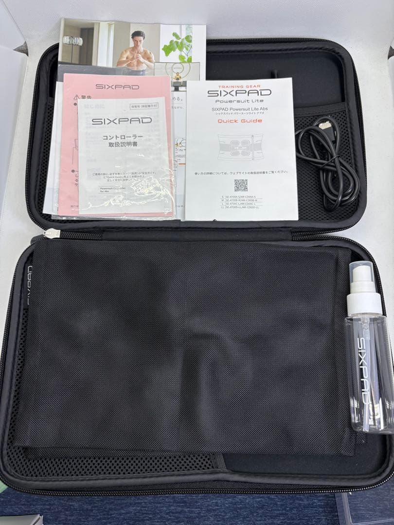 【ホワイトデー限定セール】【美品】SIXPAD Powersuit Abs S