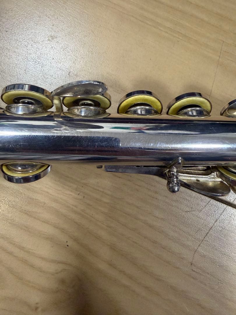 Jupiter SFL-611 フルート 本体 ケース付き