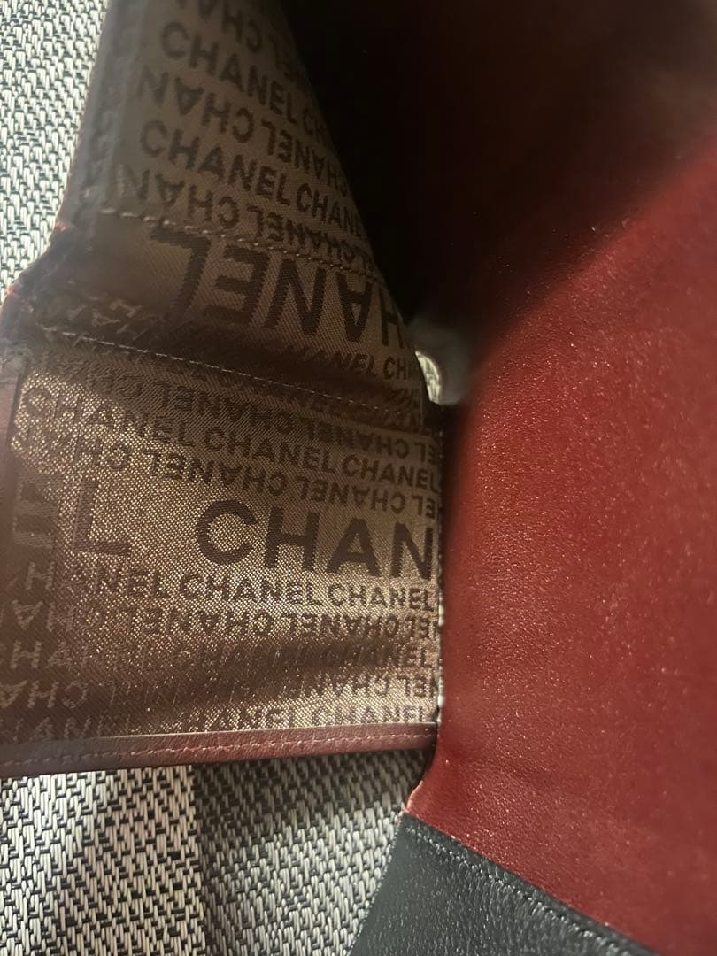 CHANEL シャネルマトラッセ三つ折り財布ノベルティ