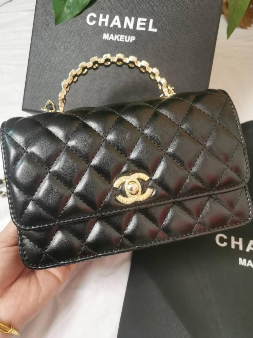 ❤️ 箱付 希少 VIP顧客 非売品 ブラック レザー ショルダーバッグ