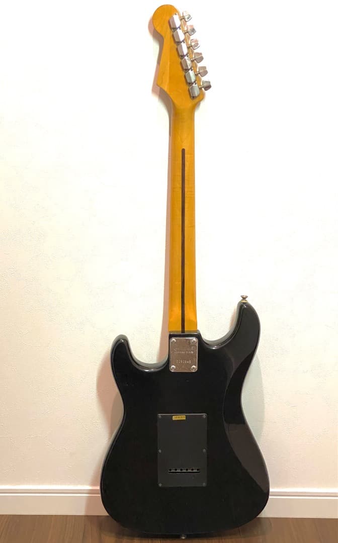 【送料込み】Aria Pro II Mad Axe ストラトタイプ エレキギター