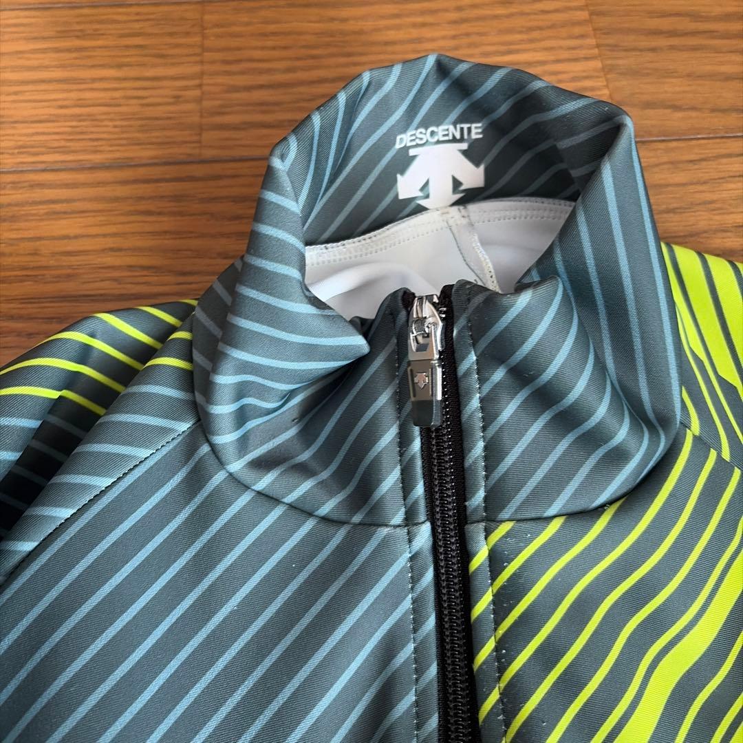DESCENTE スキー　競技用ワンピ　Mサイズ