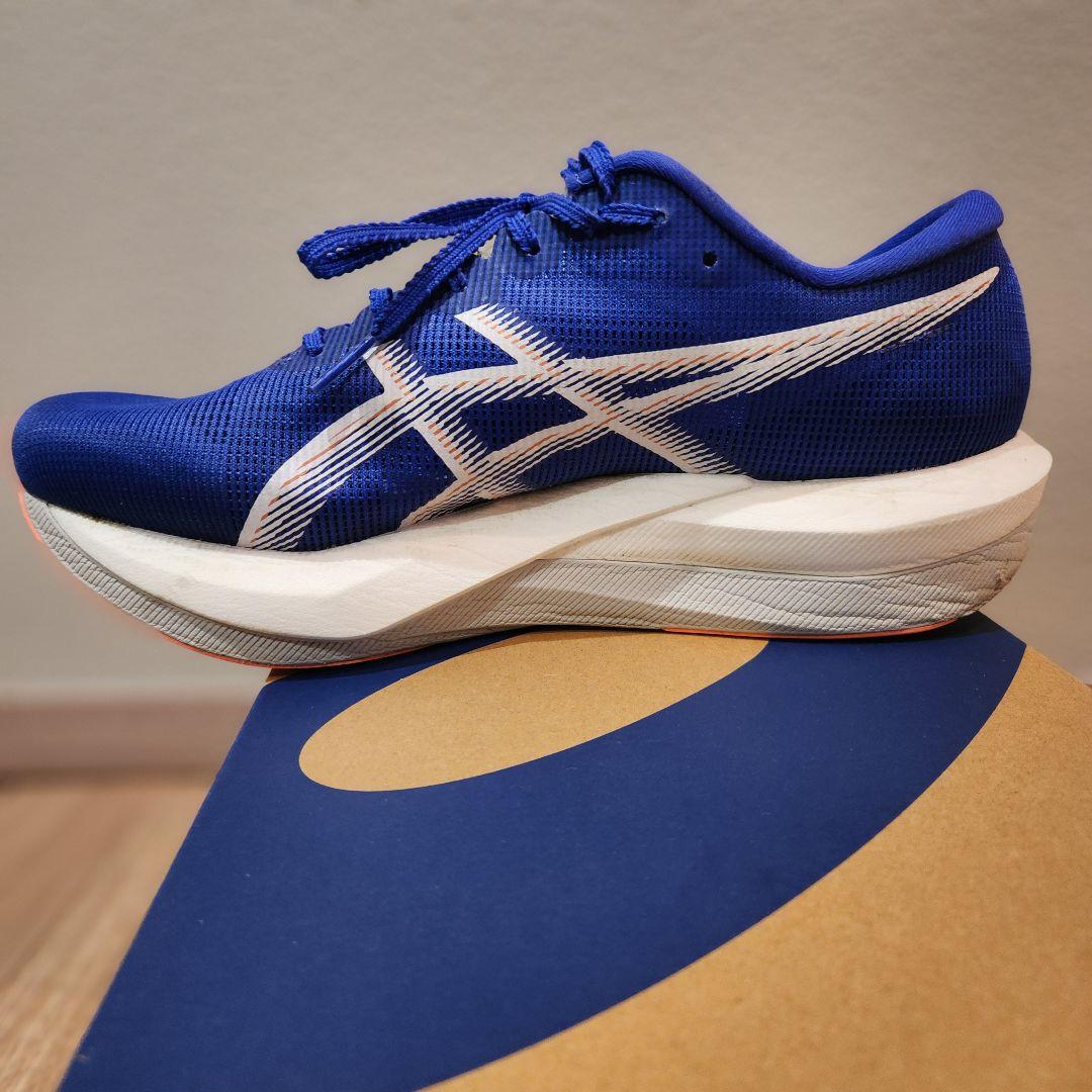 【美品】ASICS MAGIC SPEED5 ワイド　27cm