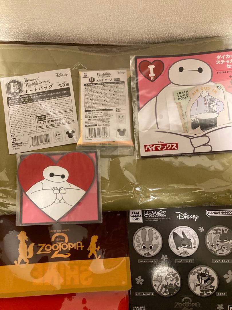 ディズニー ピクサー ベイマックス カーズ 他まとめ売り ぬいぐるみ フィギュア