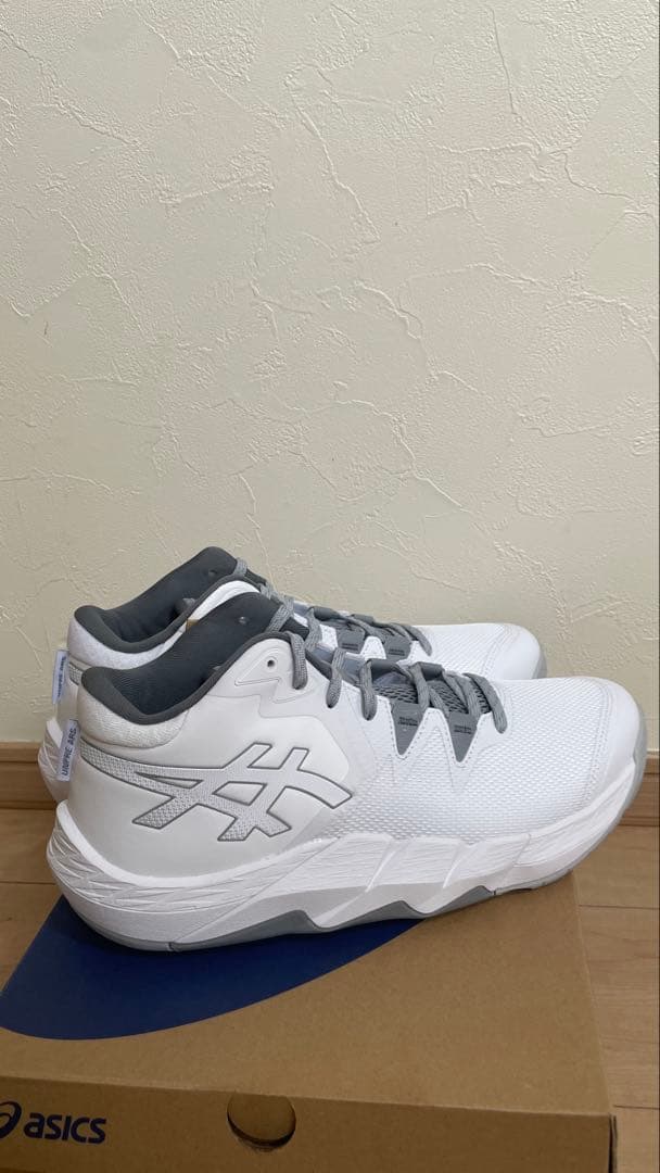 UNPRE ARS 2バッシュ　バスケットボール　アシックス asics