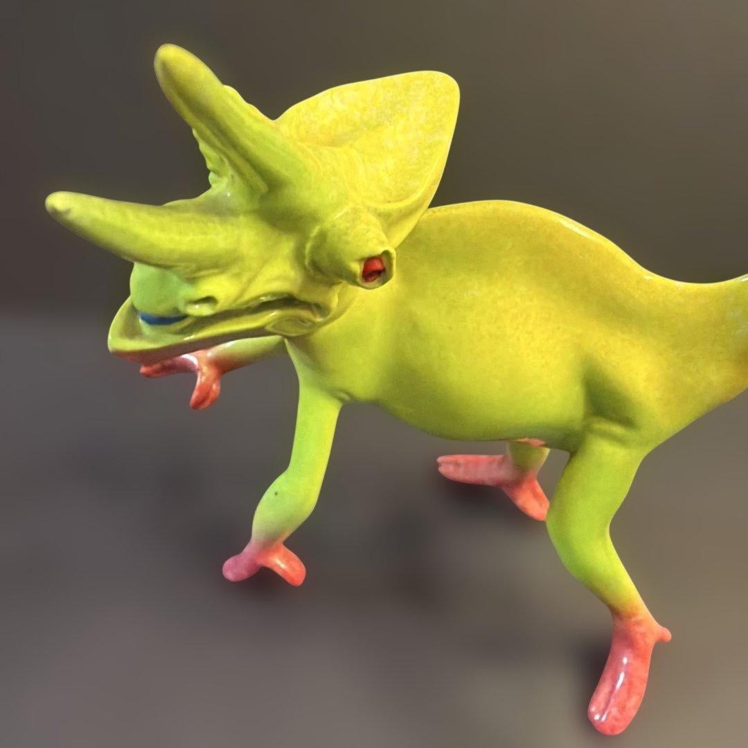 キティのクリッターズ カメリア カメレオン 置物
