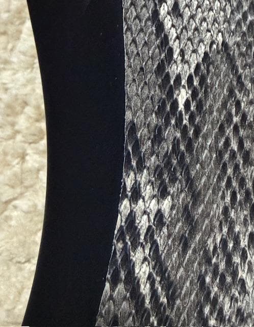 目立抜群 Spear Gladius Hard Tail Snake Bite