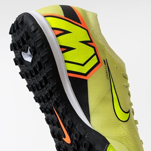 新品26cm！ナイキ ズームマーキュリアルヴェイパー 16 プロ TF NIKE