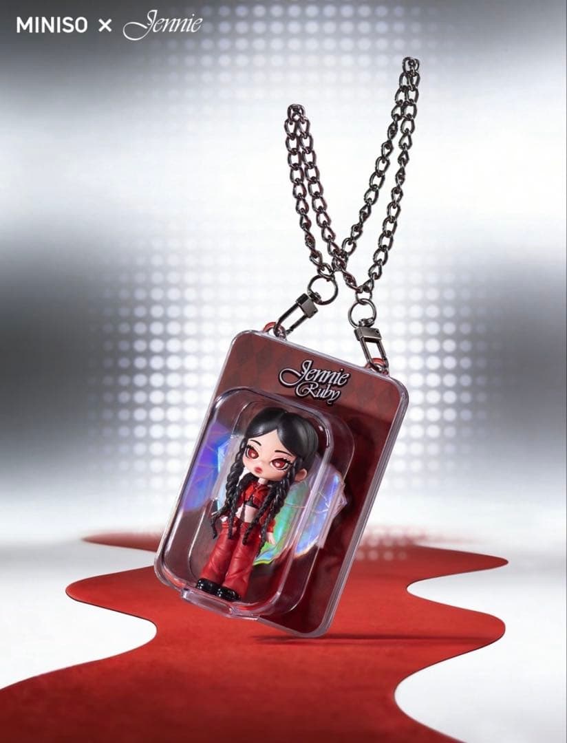 JENNIE X MINISO コラボ 立体フィギュアタグキーホルダー ブラック