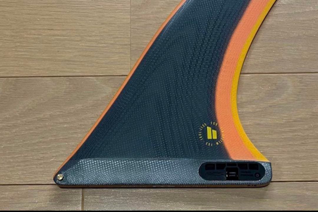 未使用 FCS2 THOMAS LONGBOARD FIN 9.75 黒