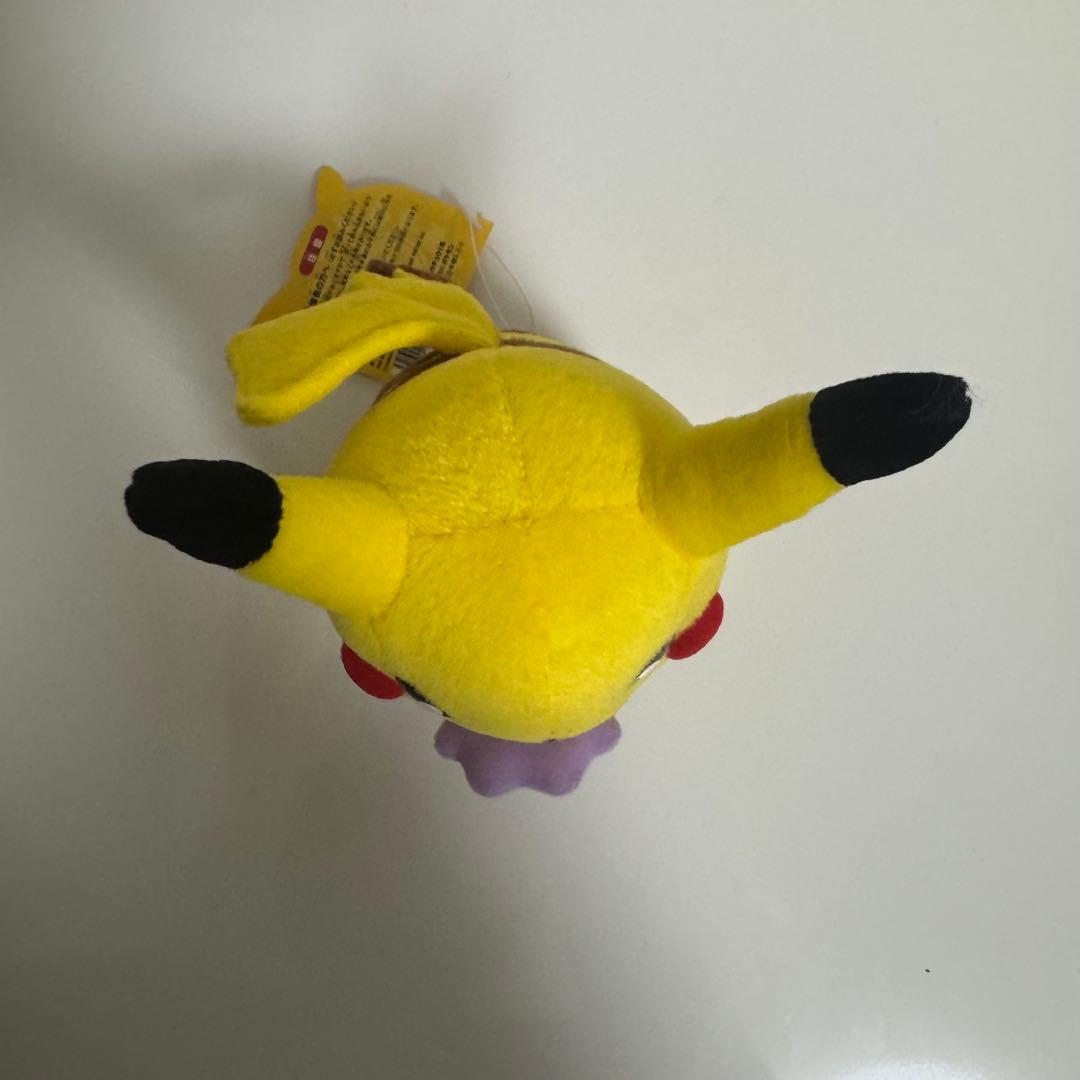 ポケモンセンター マンスリーピカチュウ 2002年1月ぬいぐるみ