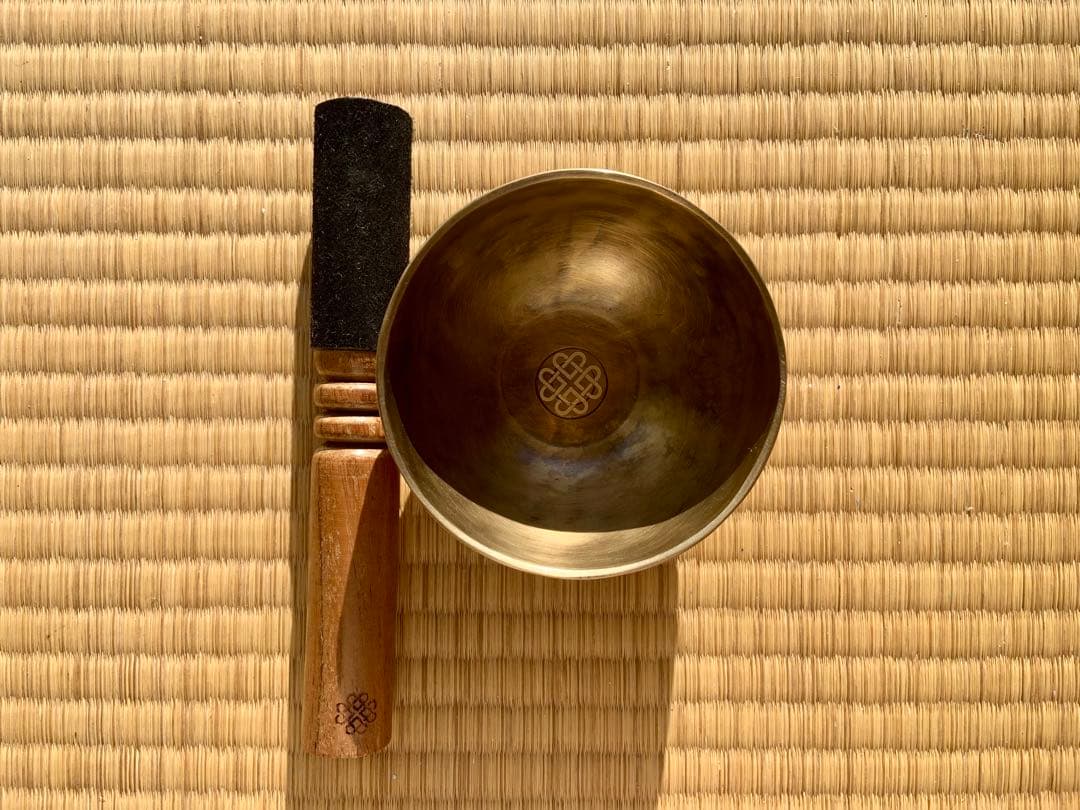 amanamana 新・鍛造スペシャル・シンギングボウル　極小