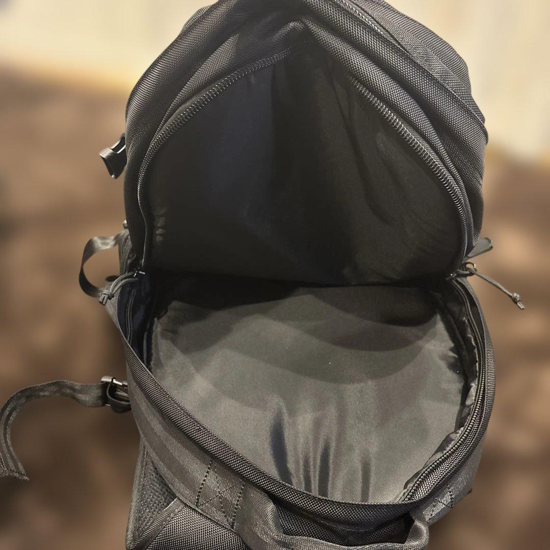 NEW ERA リュック　35L