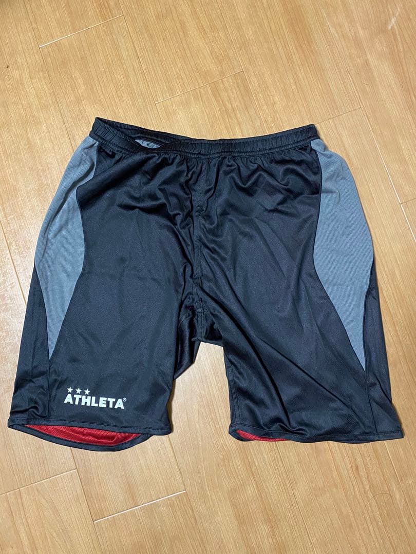 【新品】ATHLETA 半袖 セットアップ 上下 サッカー 黒 赤 メンズ